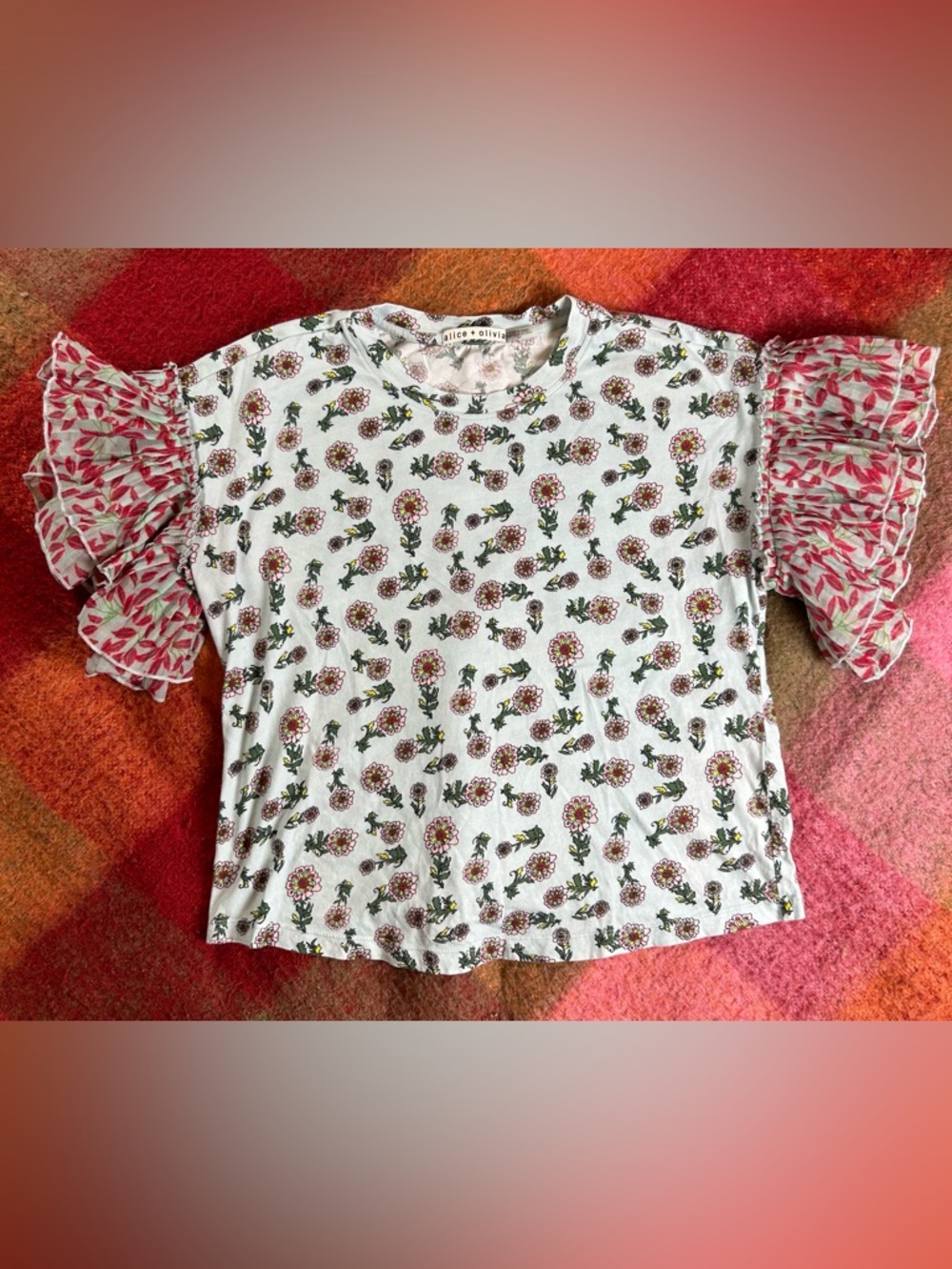 Alice + Olivia Pale Blue Floral Short Sleeve Tee